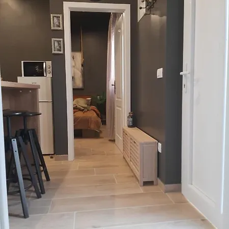 Mazijini Dvori زادار